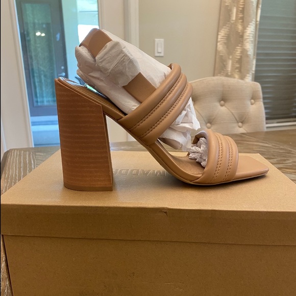 Steve Madden Faith Quilted Heels - Picture 4 of 5